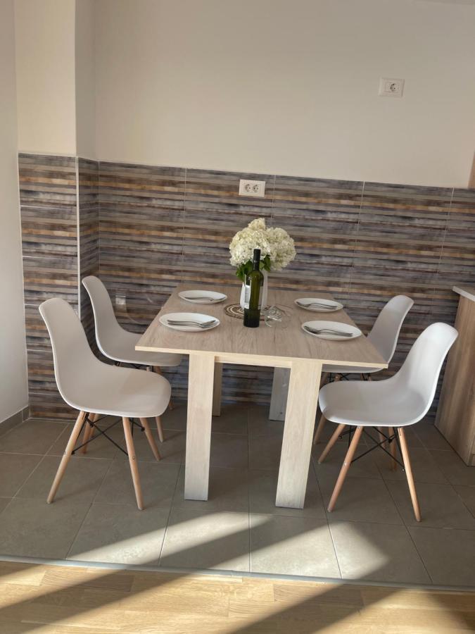 R&B Apartment City Center Ohrid Bagian luar foto