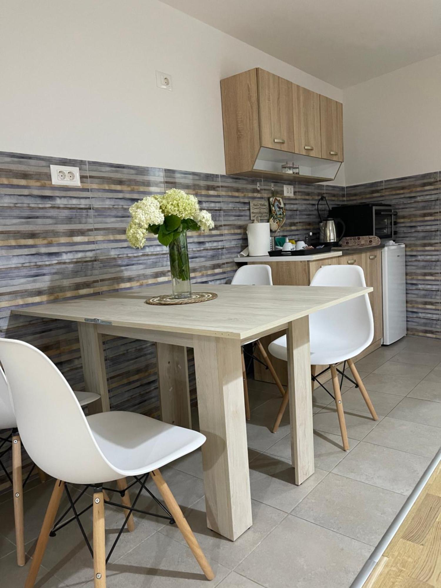 R&B Apartment City Center Ohrid Bagian luar foto